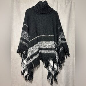 NWT! World Market Black and White Women's Poncho